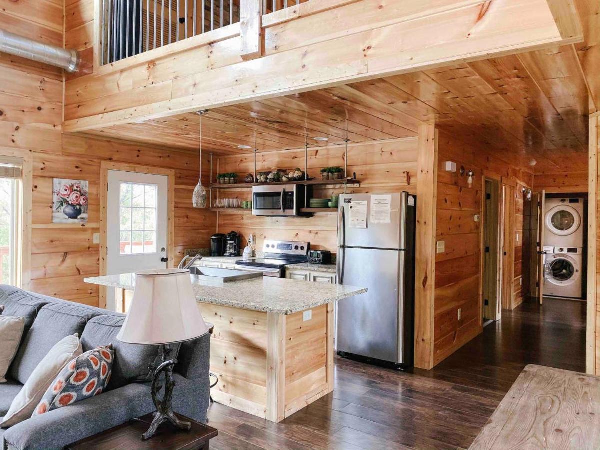 Splash Of Moonshine -Heated Indoor Pool, Hot Tub, Arcade Game Room Pigeon Forge Exterior photo