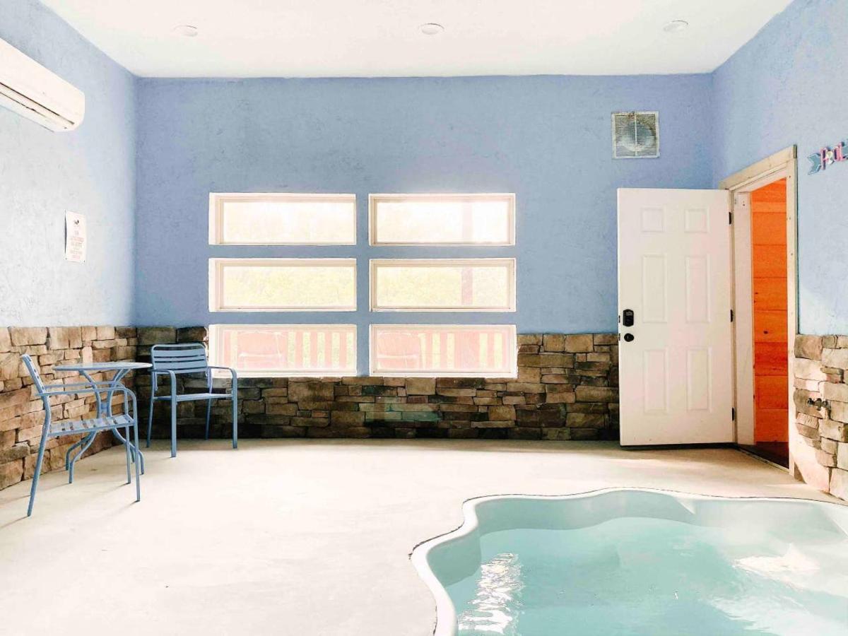 Splash Of Moonshine -Heated Indoor Pool, Hot Tub, Arcade Game Room Pigeon Forge Exterior photo