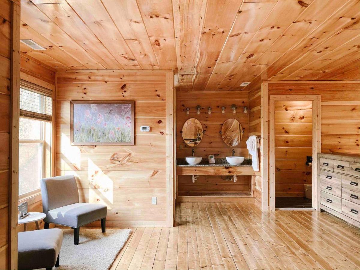 Splash Of Moonshine -Heated Indoor Pool, Hot Tub, Arcade Game Room Pigeon Forge Exterior photo