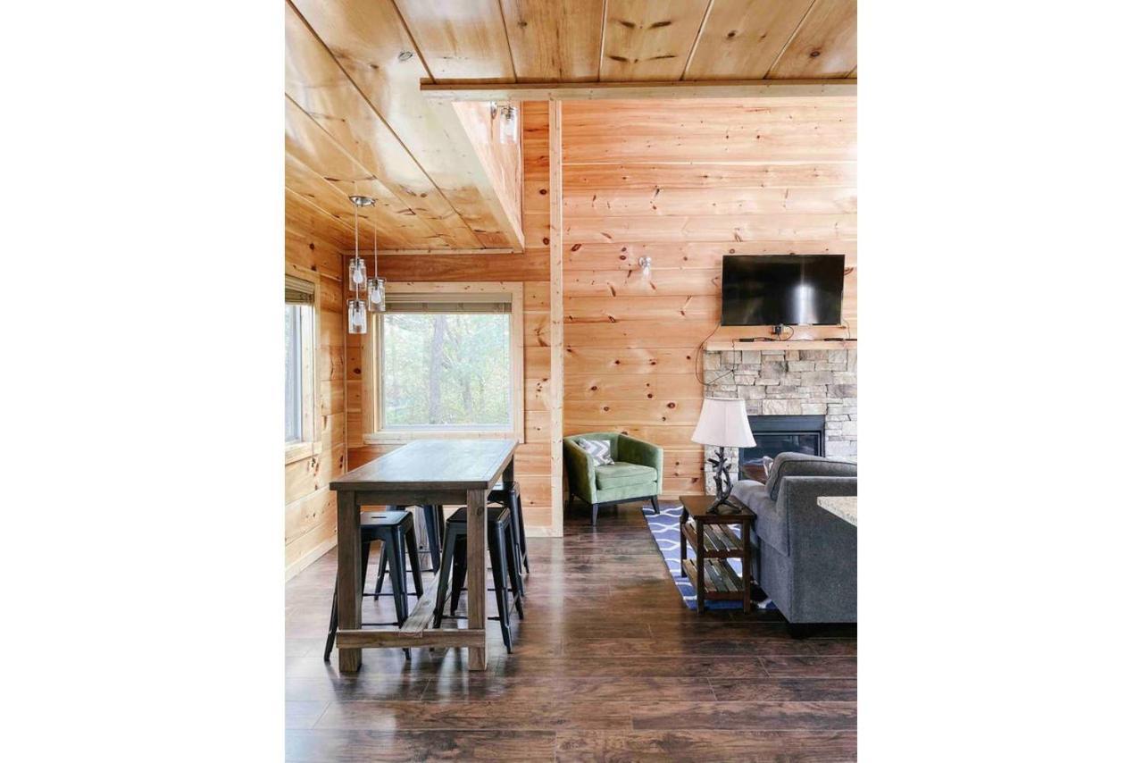 Splash Of Moonshine -Heated Indoor Pool, Hot Tub, Arcade Game Room Pigeon Forge Exterior photo